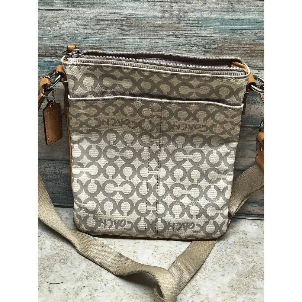 w/COA COACH #42420 Swingpack Signature Coated Canvas - Some‎ Peeling